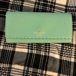 Kate Spade Green Wallet